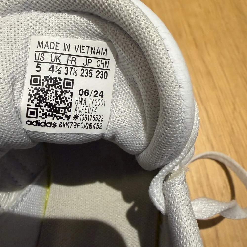 Adidas VL Court Bold White Black Sneakers- Size 5 - Picture 7 of 7